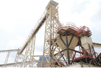 广东江门恒利石业，南方路机选粉机+V7干式制砂设备的应用